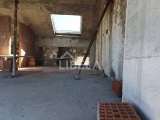 Stone house, Sale, Grožnjan, Kostanjica