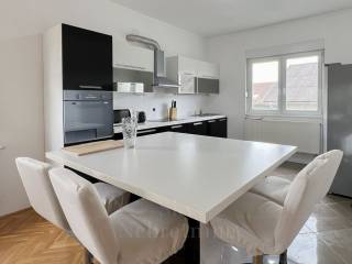Flat in a building, Sale, Zagreb, Maksimir