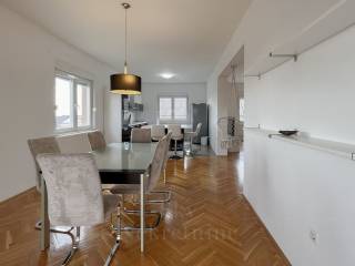 Flat in a building, Sale, Zagreb, Maksimir