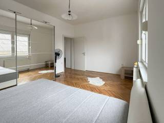 Flat in a building, Sale, Zagreb, Maksimir