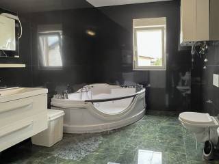 Flat in a building, Sale, Zagreb, Maksimir
