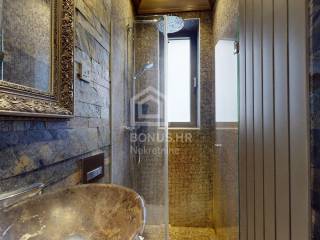 Flat in a building, Sale, Zagreb, Donji Grad