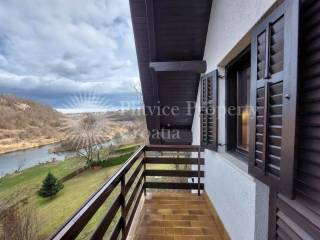 Terraced house, Sale, Slunj, Slunj