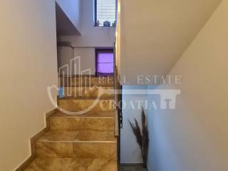 Terraced house, Sale, Zagreb, Maksimir