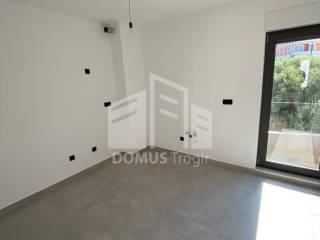 Flat in a new building, Sale, Split - Okolica, Slatine