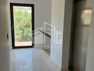 Flat in a new building, Sale, Split - Okolica, Slatine