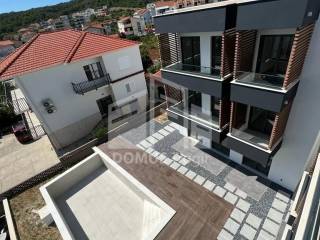 Flat in a new building, Sale, Split - Okolica, Slatine