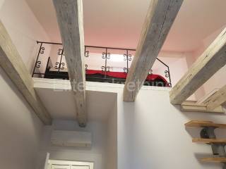 Flat in a building, Rent, Rijeka, Centar