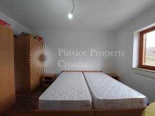 Family house, Sale, Rakovica, Rakovica