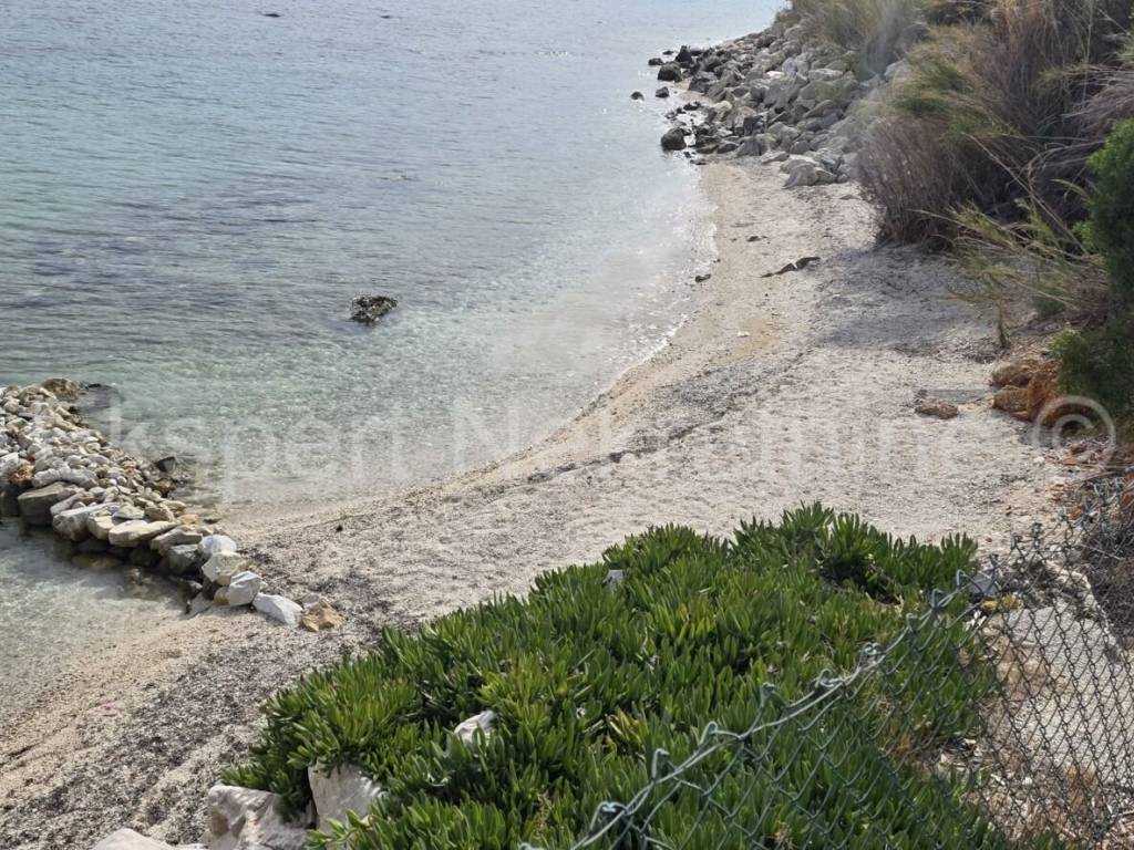 Trogir - Okolica, Divulje