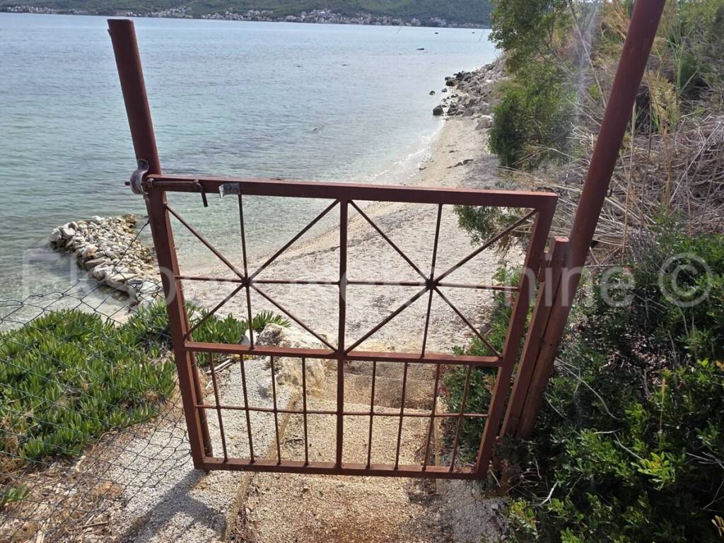 Trogir - Okolica, Divulje