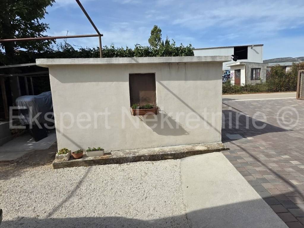 Trogir - Okolica, Divulje