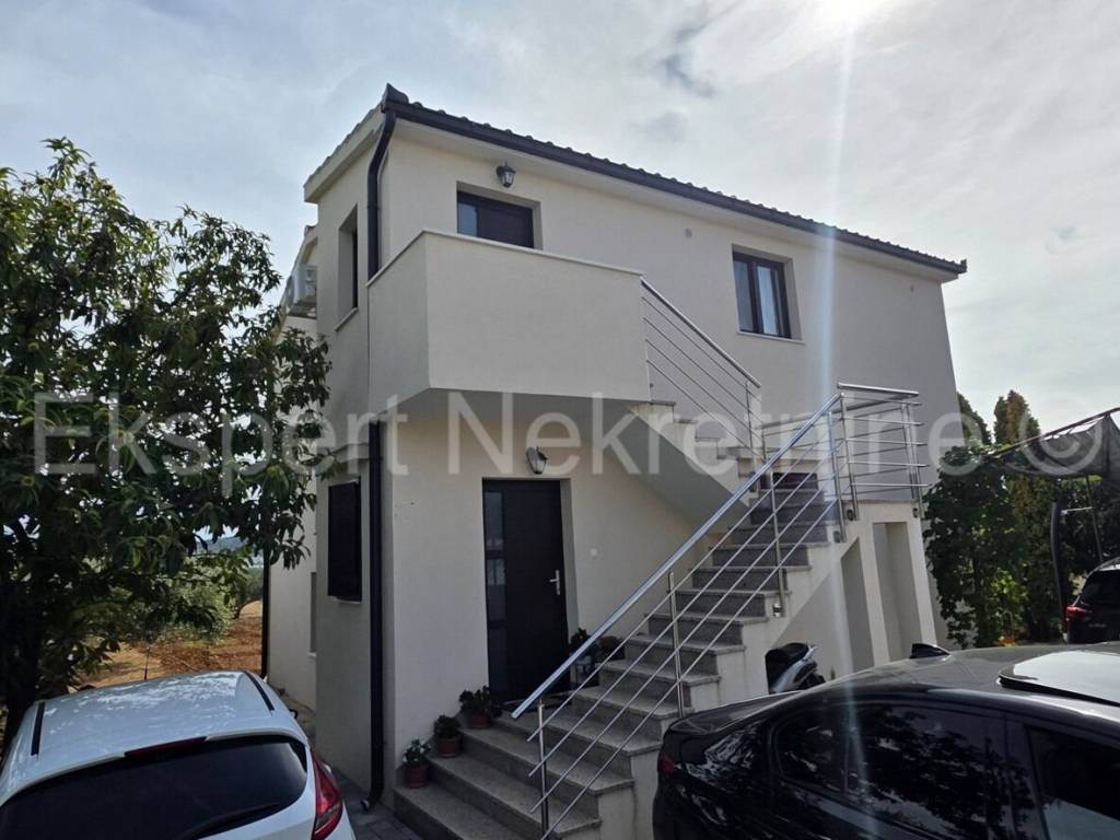 Trogir - Okolica, Divulje