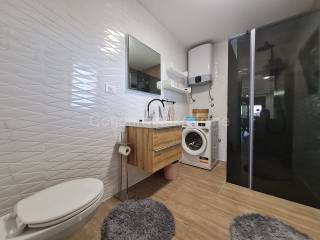 House with apartments, Sale, Vrsi, Vrsi