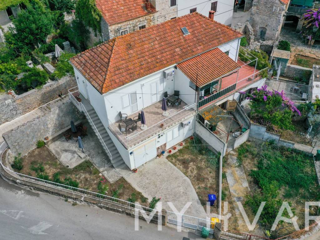 Stari grad, Stari Grad