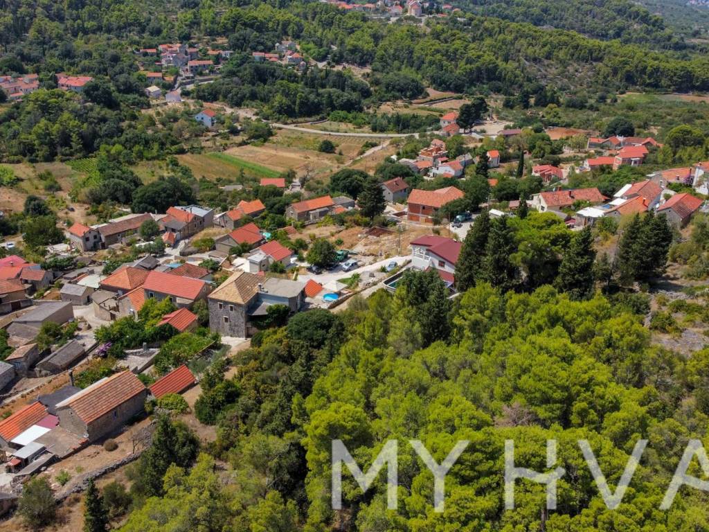 Stari grad, Dol