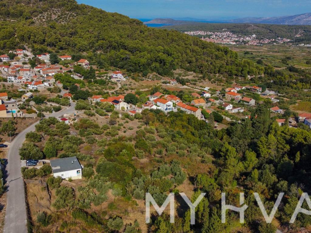 Stari grad, Dol
