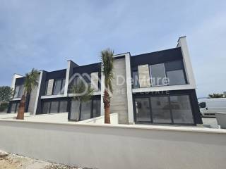 Apartman na moru, Prodaja, Privlaka, Privlaka