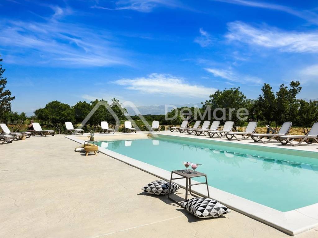 Vila, Prodaja, Nin, Zerava
