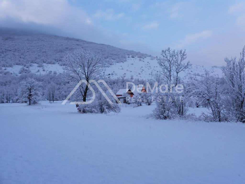 Nekretnina za odmor, Prodaja, Gracac, Kijani