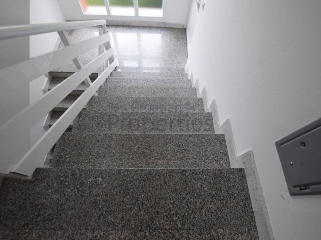 Stan u zgradi, Prodaja, Zagreb, Crnomerec