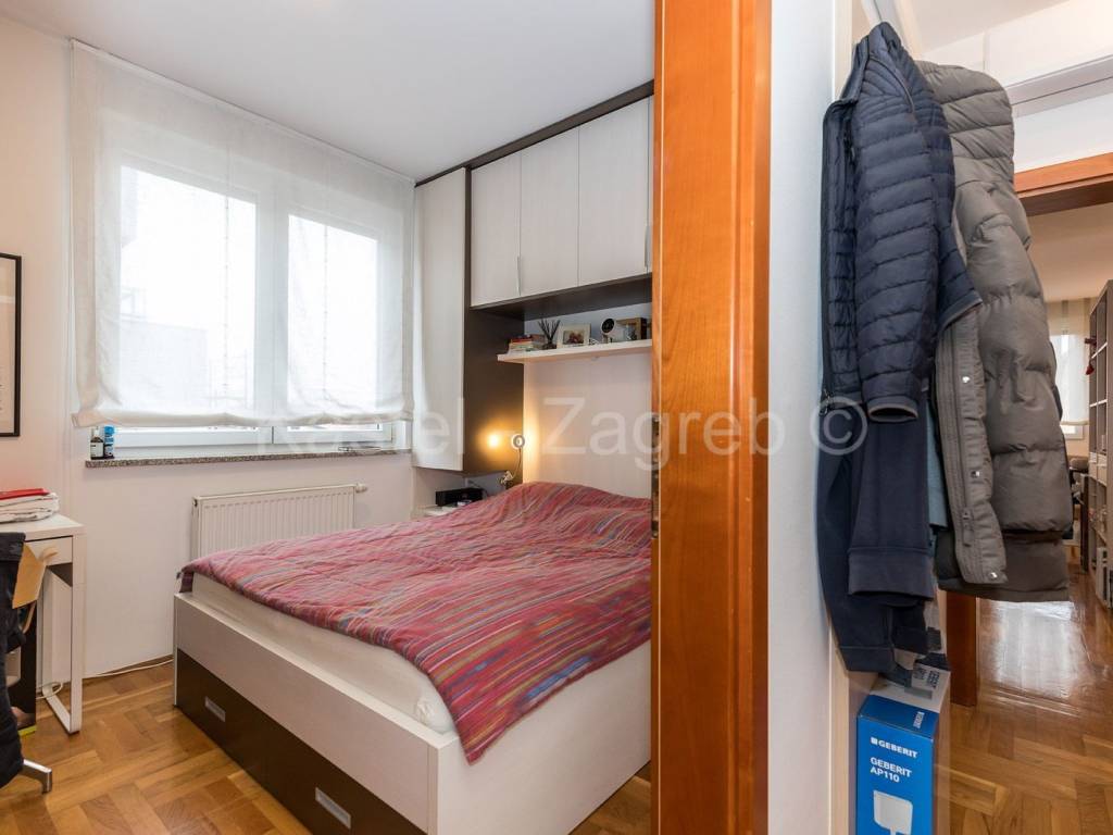 Stan u zgradi, Prodaja, Zagreb, Donja Dubrava