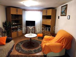 Flat in a house, Sale, Split, Split