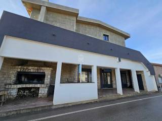 Residential-commercial property, Sale, Vir, Vir