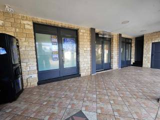 Residential-commercial property, Sale, Vir, Vir