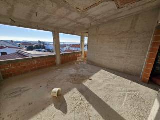 Residential-commercial property, Sale, Vir, Vir