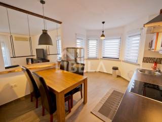 House with apartments, Sale, Pula, Pula