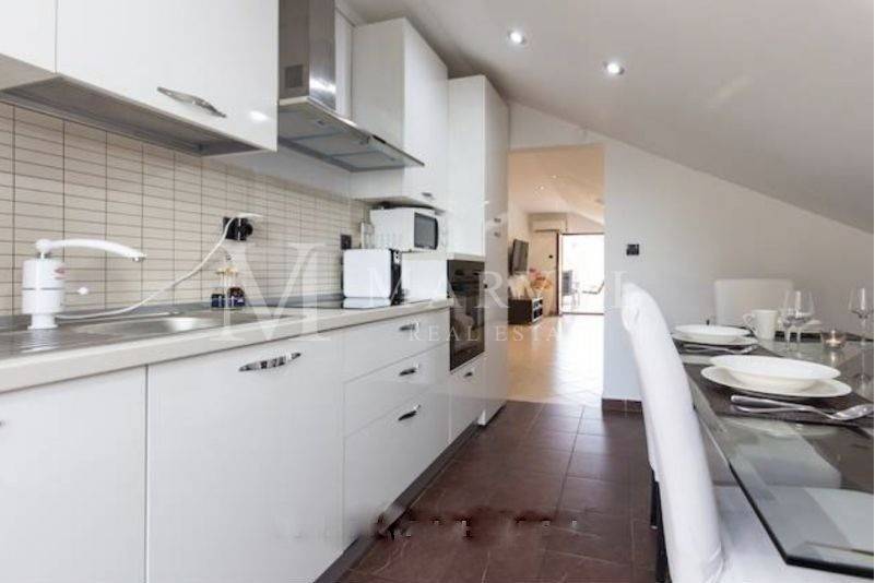 Apartman s okucnicom, Prodaja, Omisalj, Njivice