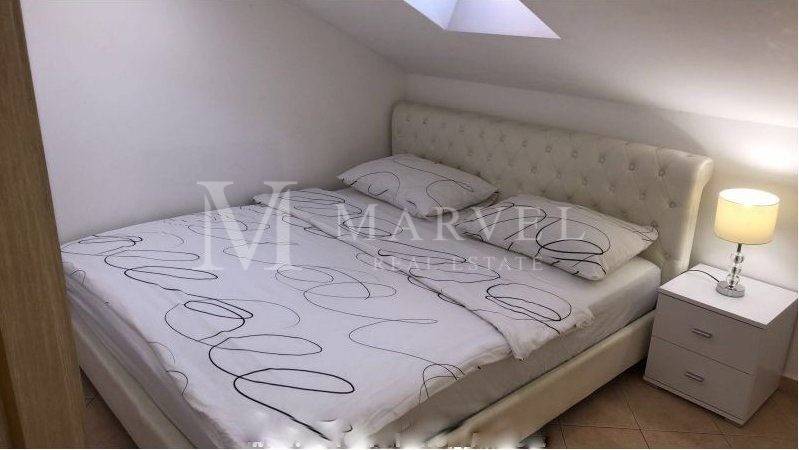 Apartman s okucnicom, Prodaja, Omisalj, Njivice