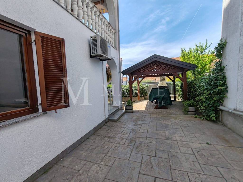Apartman s okucnicom, Prodaja, Malinska-dubasnica, Malinska