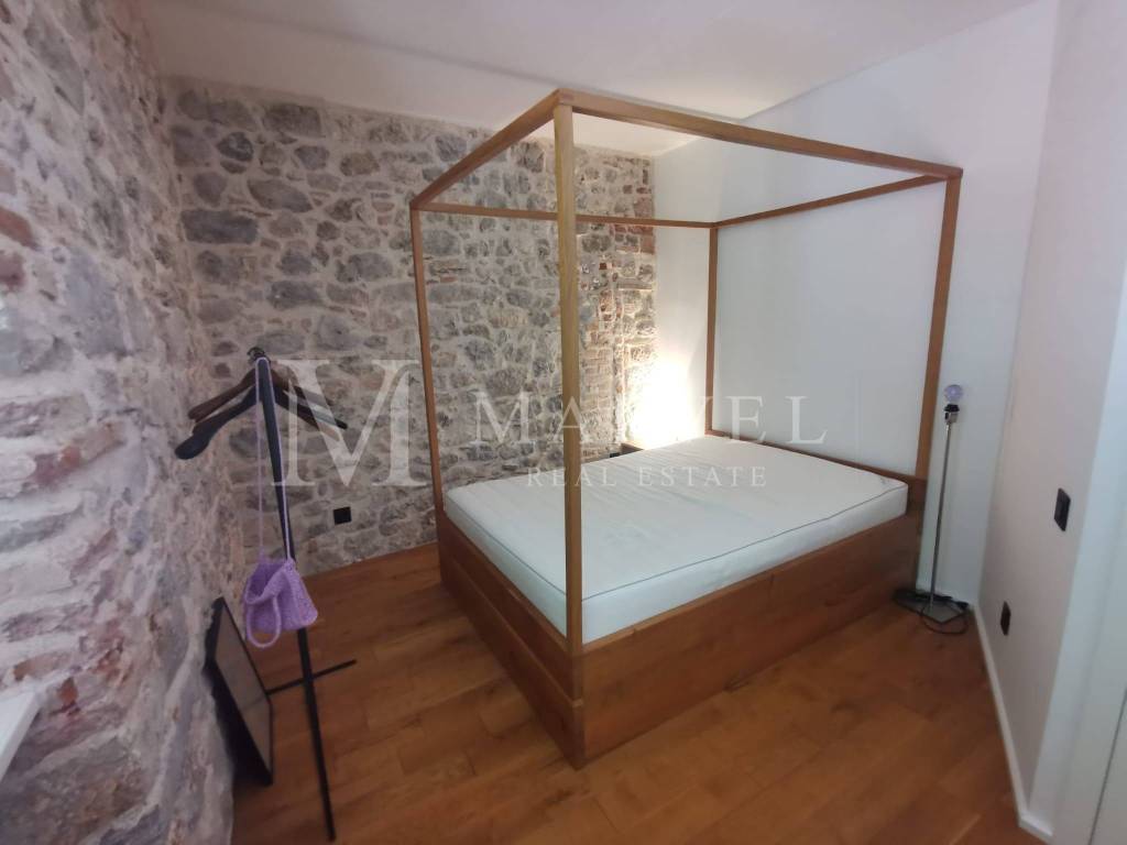 Kamena kuca, Prodaja, Krk, Krk
