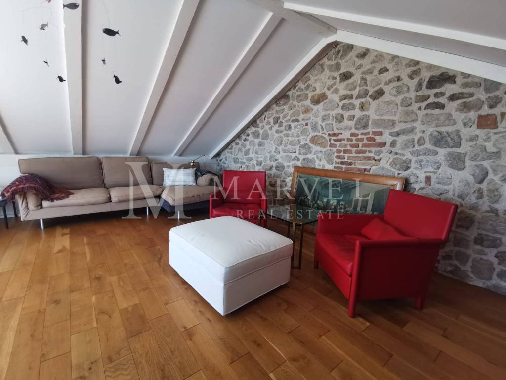 Kamena kuca, Prodaja, Krk, Krk