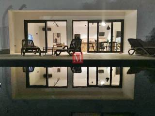 Luksuzna vila, Prodaja, Supetar, Škrip