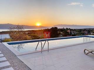 Luksuzna vila, Prodaja, Supetar, Škrip