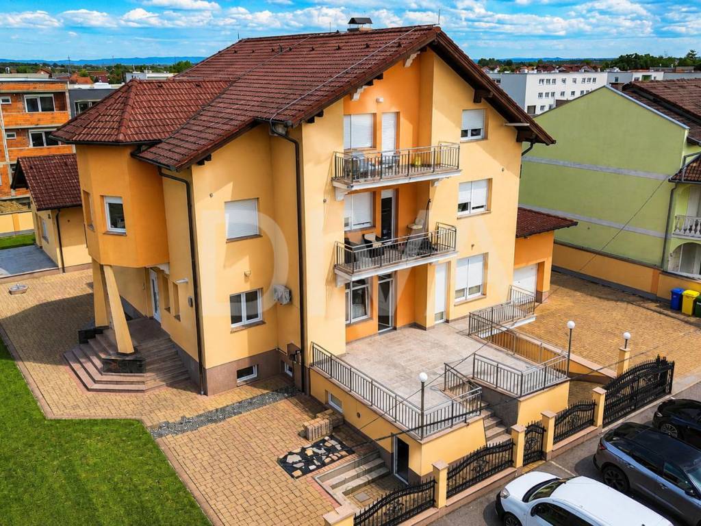 Slavonski Brod, Slavonski Brod
