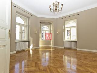 Flat in a building, Rent, Zagreb, Donji Grad