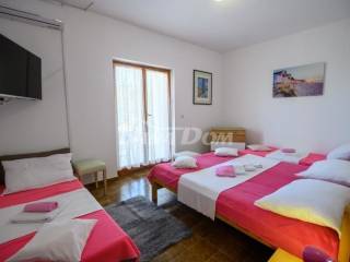 Apartmanska kuca, Prodaja, Privlaka, Privlaka