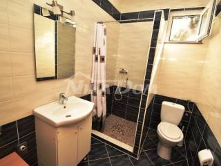 House with apartments, Sale, Vir, Vir
