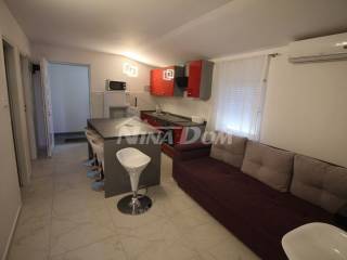 House with apartments, Sale, Vir, Vir