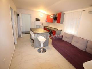 House with apartments, Sale, Vir, Vir