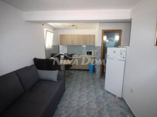 House with apartments, Sale, Vir, Vir
