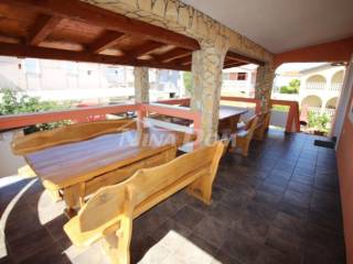 House with apartments, Sale, Vir, Vir