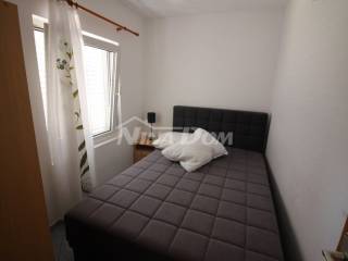 House with apartments, Sale, Vir, Vir