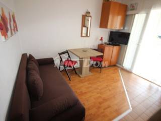 House with apartments, Sale, Vir, Vir