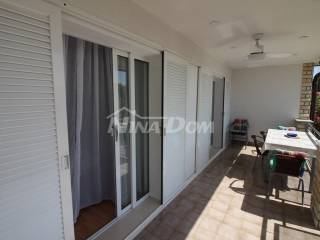 House with apartments, Sale, Vir, Vir