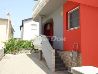 House with apartments, Sale, Vir, Vir